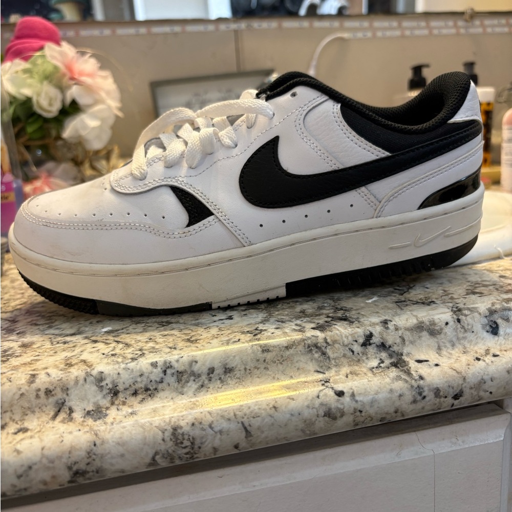 Nike Black and White Sneakers
